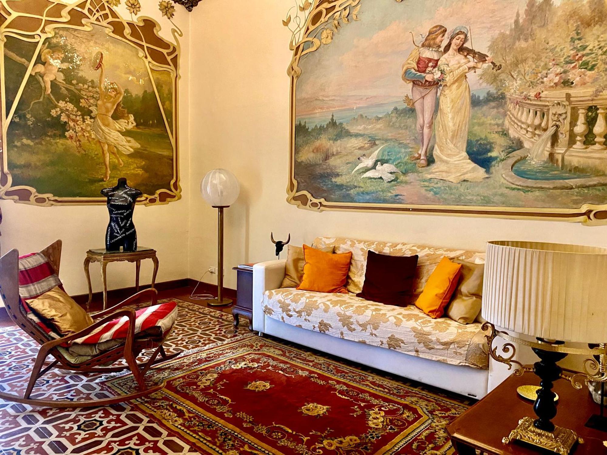 קטאניה Sake Maison De Charme - Fascinating Ancient Sicilian Mansion מראה חיצוני תמונה