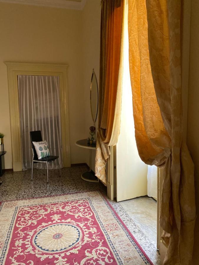 קטאניה Sake Maison De Charme - Fascinating Ancient Sicilian Mansion מראה חיצוני תמונה